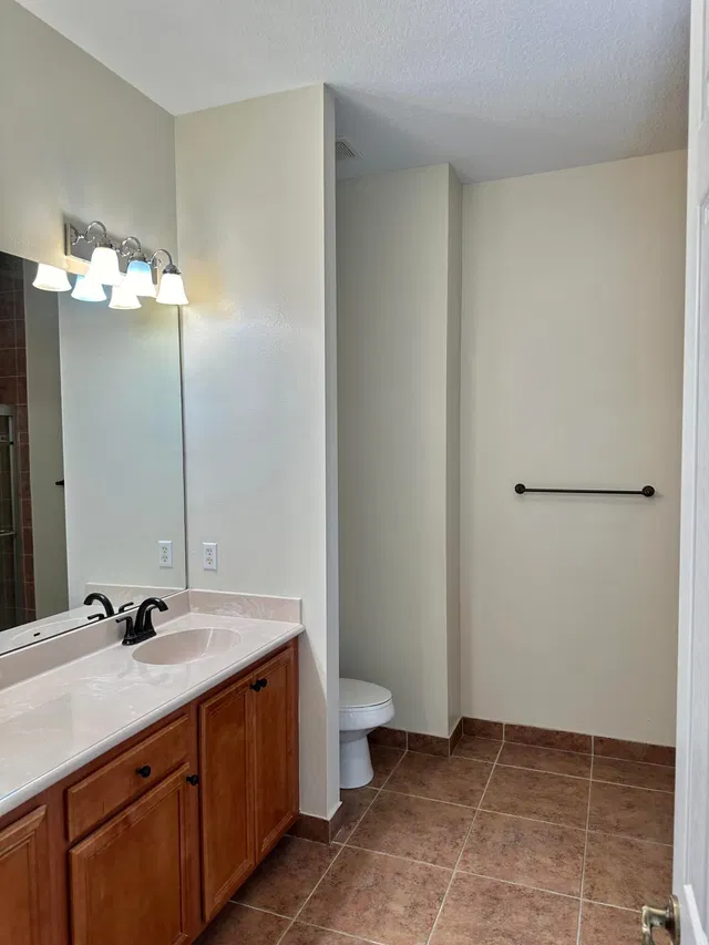 Canterbury Place Residence photo 15