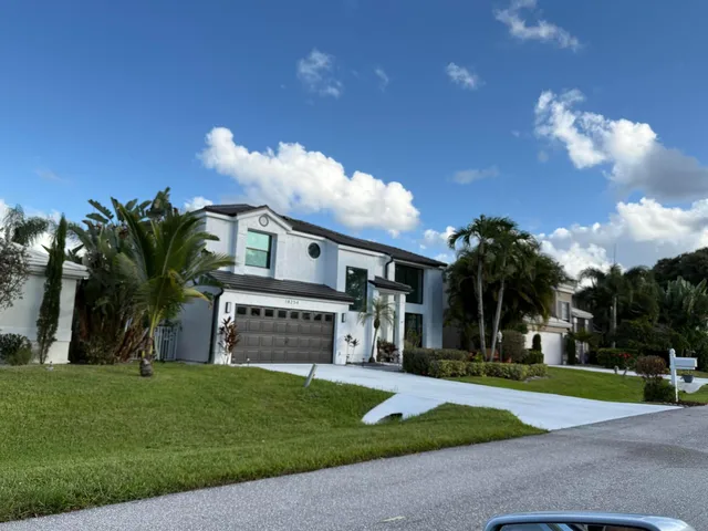 Residence photo 2