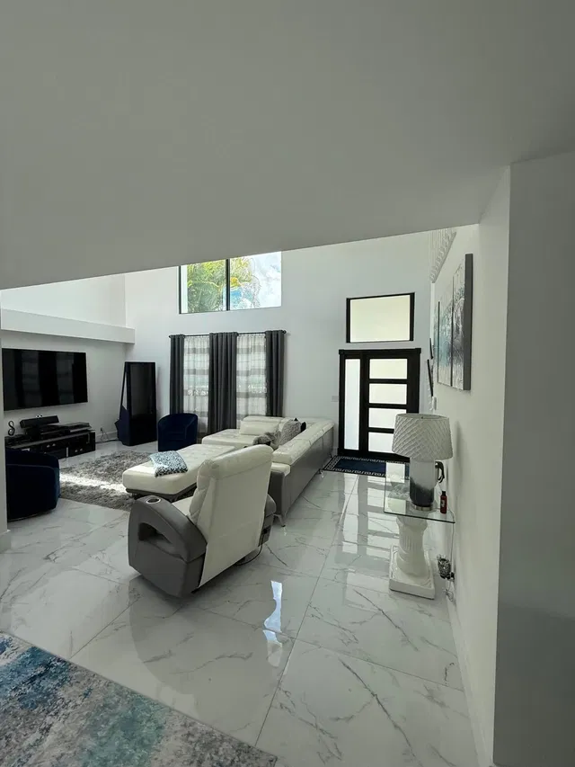 Residence photo 8