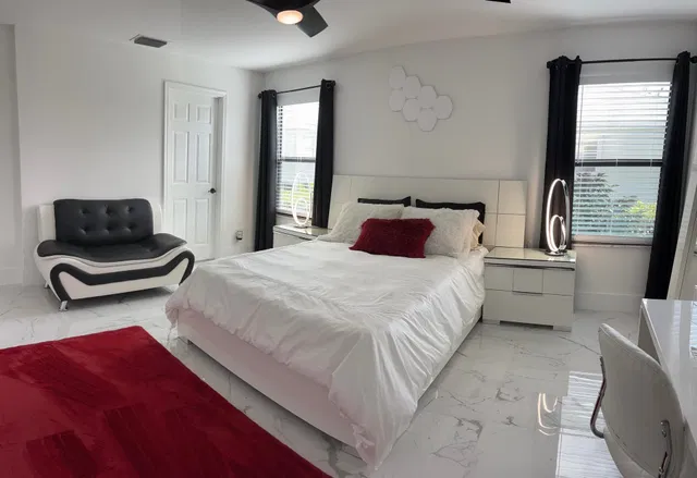 Residence photo 23
