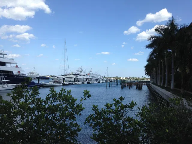Flagler Landing Unit 304 photo 9