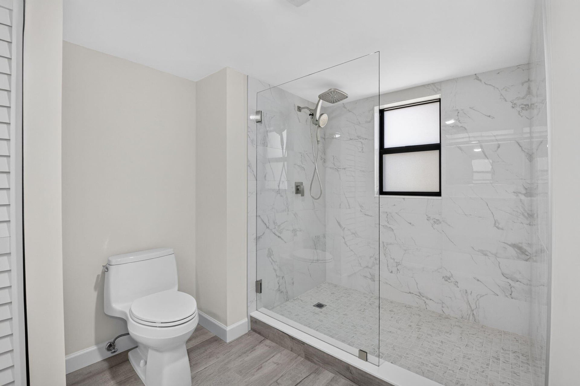 Unit Apt 5101 photo 13