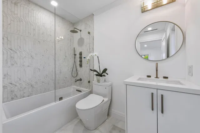 North End Palm Beach Residence photo 29