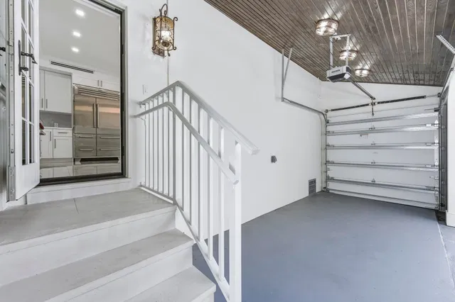 North End Palm Beach Residence photo 30
