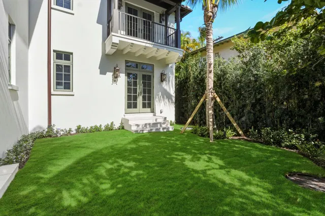 North End Palm Beach Residence photo 31