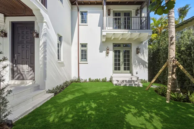 North End Palm Beach Residence photo 33