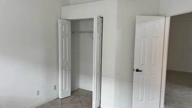  Residence photo 24
