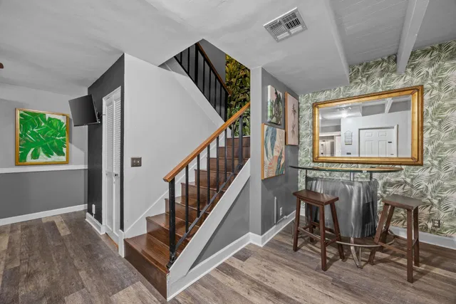 Residence photo 3