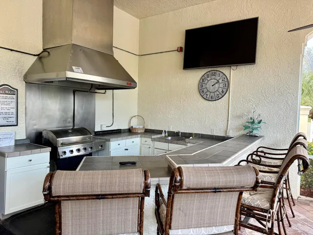  Residence photo 20
