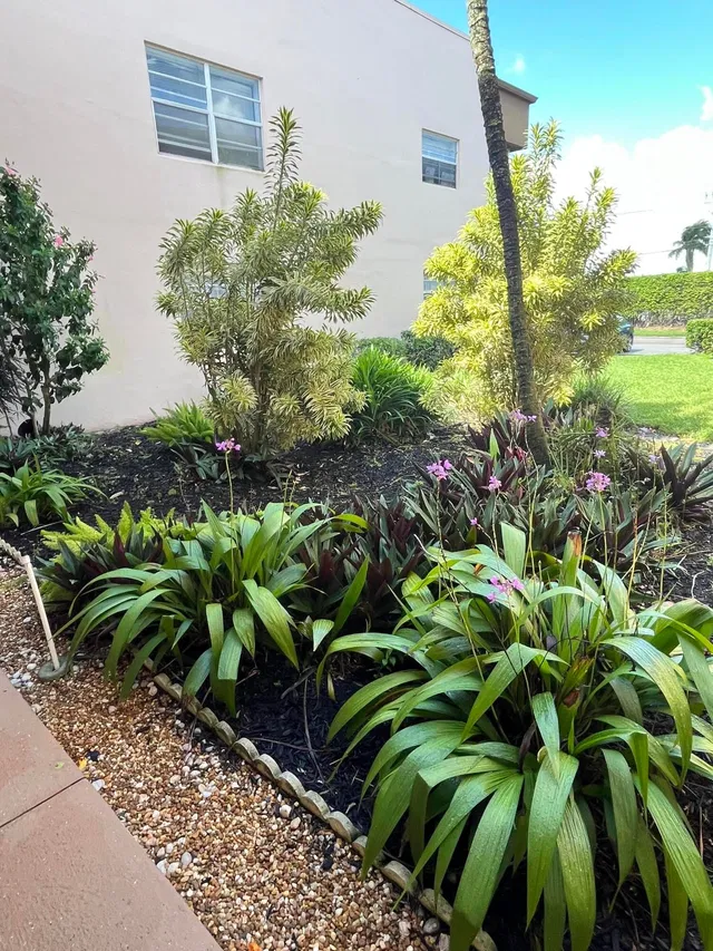Residence photo 9