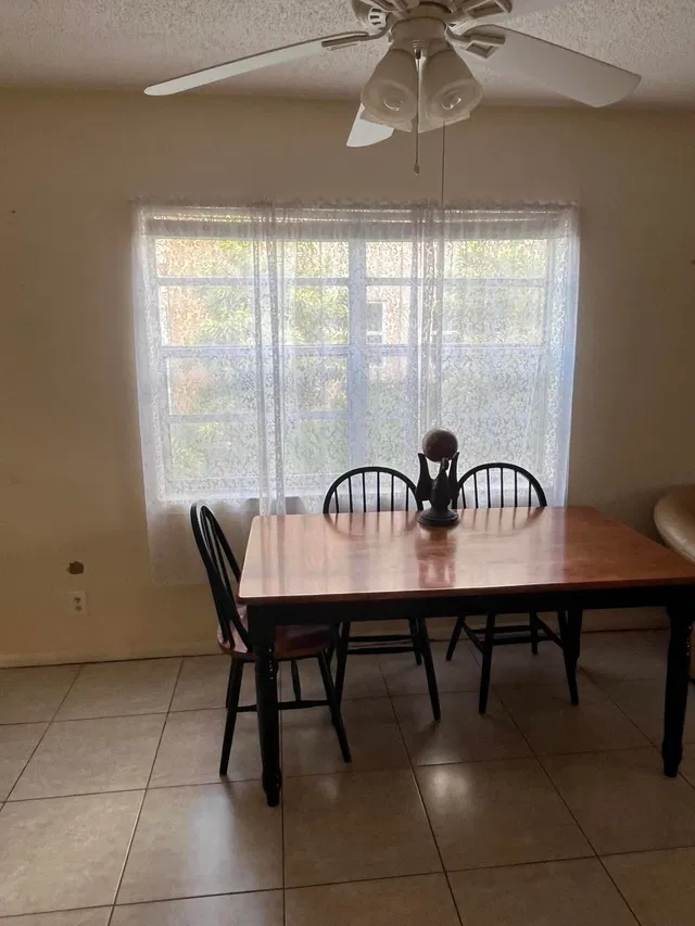 Residence photo 16