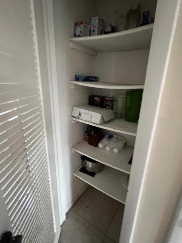 Residence photo 17