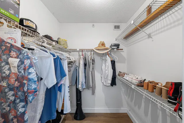  Unit 1030 photo 20