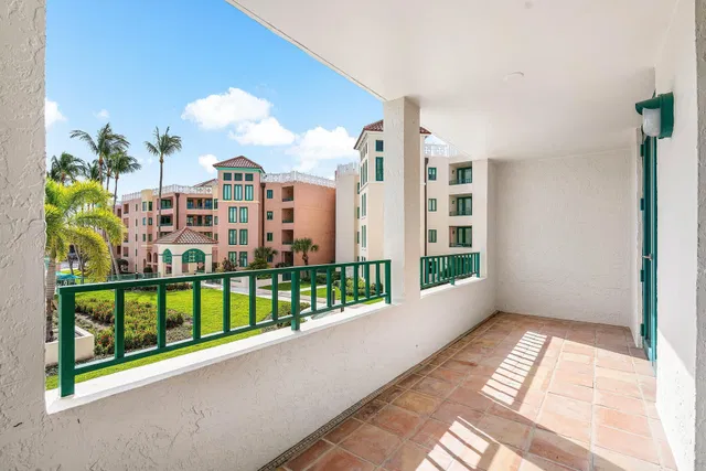 Boca Raton Unit 319 photo 29