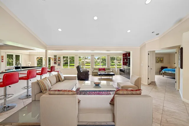 Residence photo 7