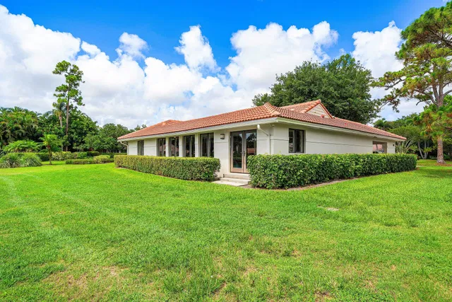 Residence photo 29