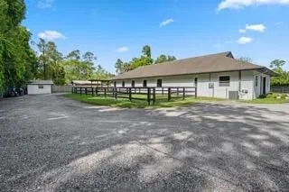 Unit ~ Barn & Apartment photo 16