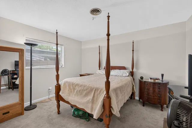 Residence photo 33