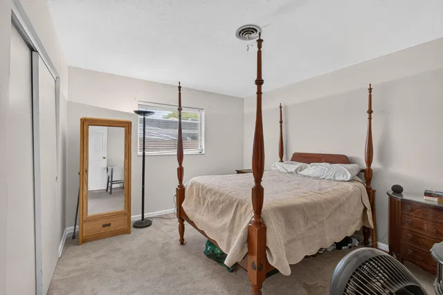 Residence photo 34
