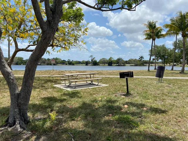 Unit 111 photo 28