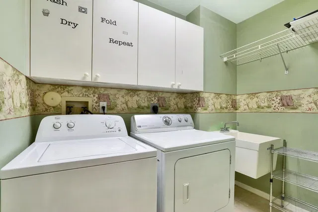 Residence photo 15