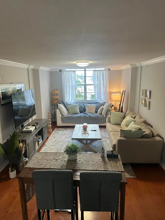 Flagler Pointe Unit 219 photo 14