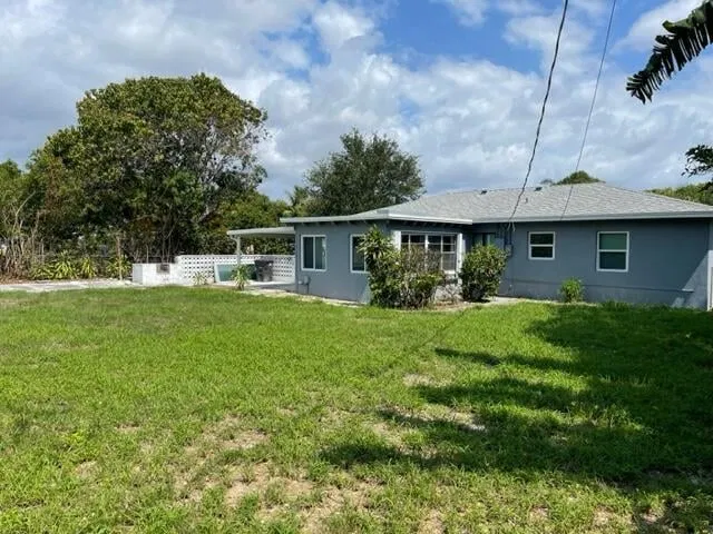 West Palm Beach Residence photo 17