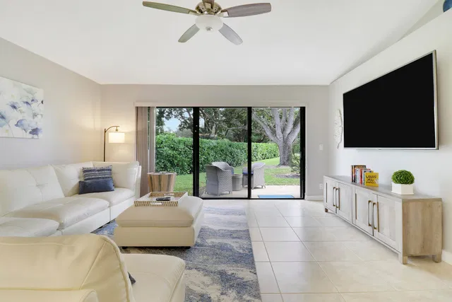 PGA National Palm Beach Gardens Residence photo 15