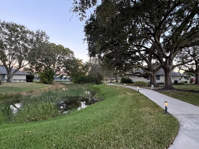 PGA National Palm Beach Gardens Residence photo 36
