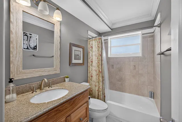 Singer Island Unit 324 photo 18