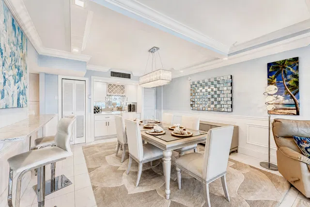 The Patrician of Palm Beach Unit 505 photo 6