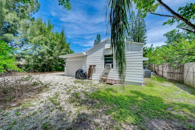  Residence photo 11