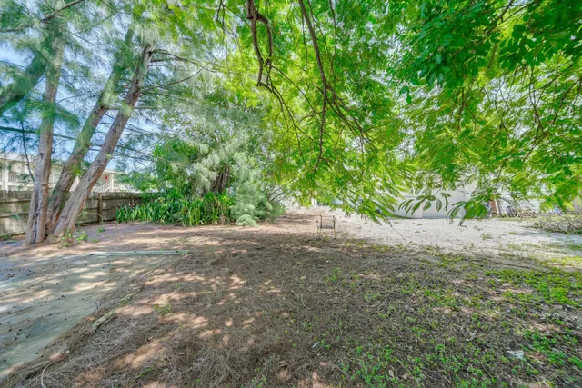  Residence photo 14