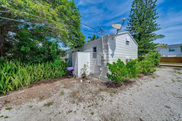  Residence photo 17