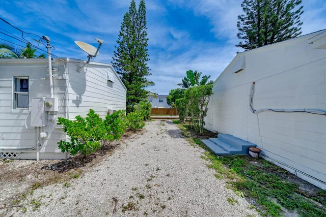  Residence photo 18