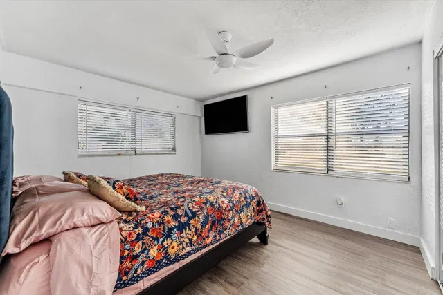 Residence photo 16