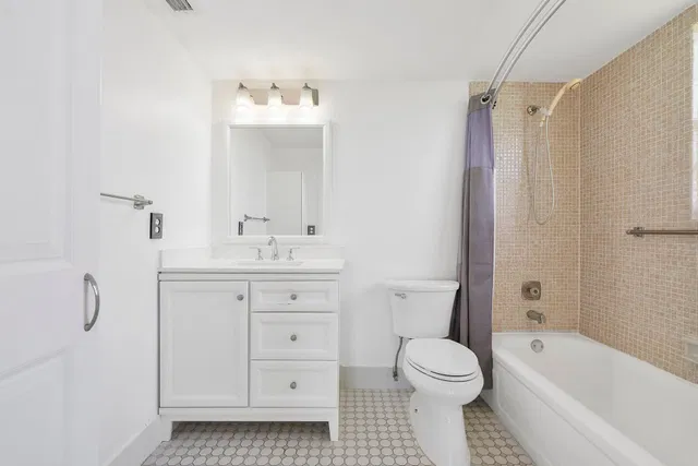 Residence photo 28