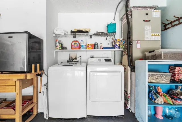 Residence photo 22