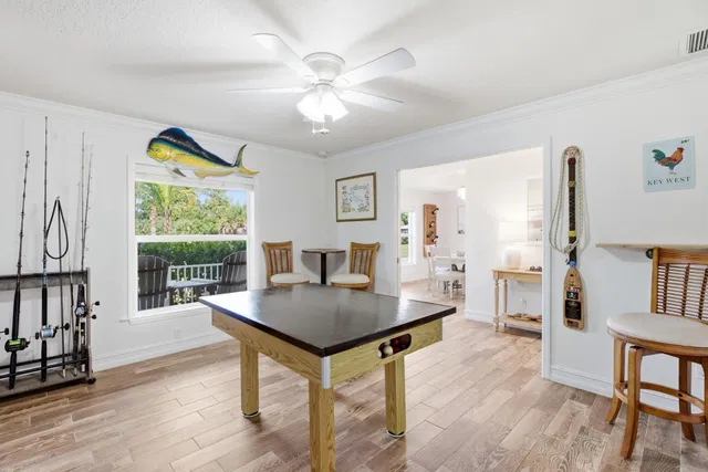  Residence photo 24