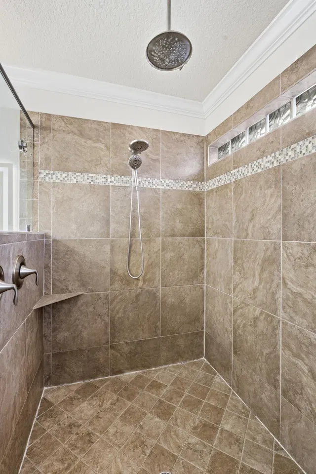  Residence photo 27