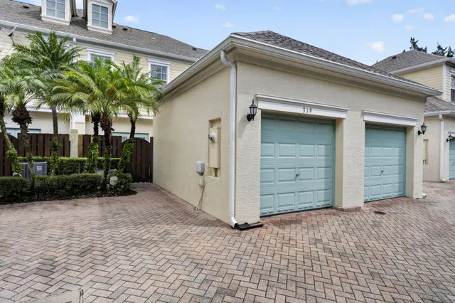 Botanica Residence photo 36