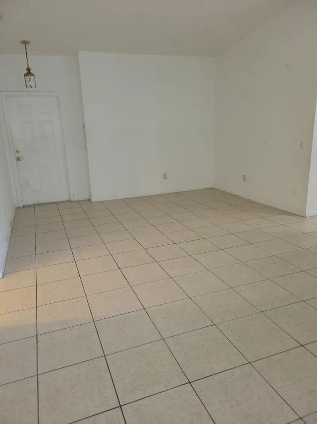 Residence photo 11