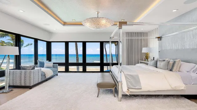 Residence photo 43