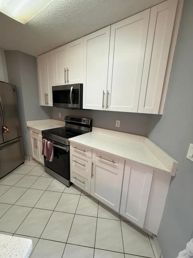 Residence photo 8