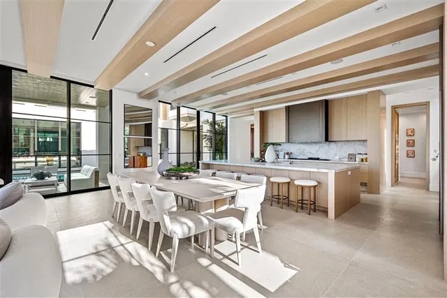 Palm Trail Delray Beach Residence photo 15