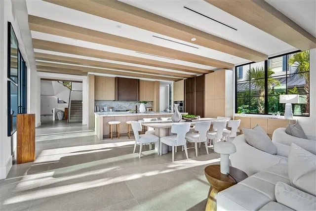 Palm Trail Delray Beach Residence photo 17