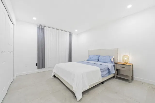 Residence photo 19