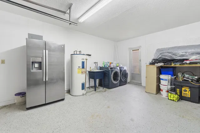  Residence photo 26