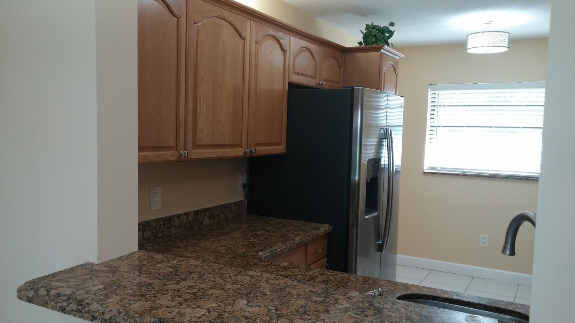 Unit 304 photo 3