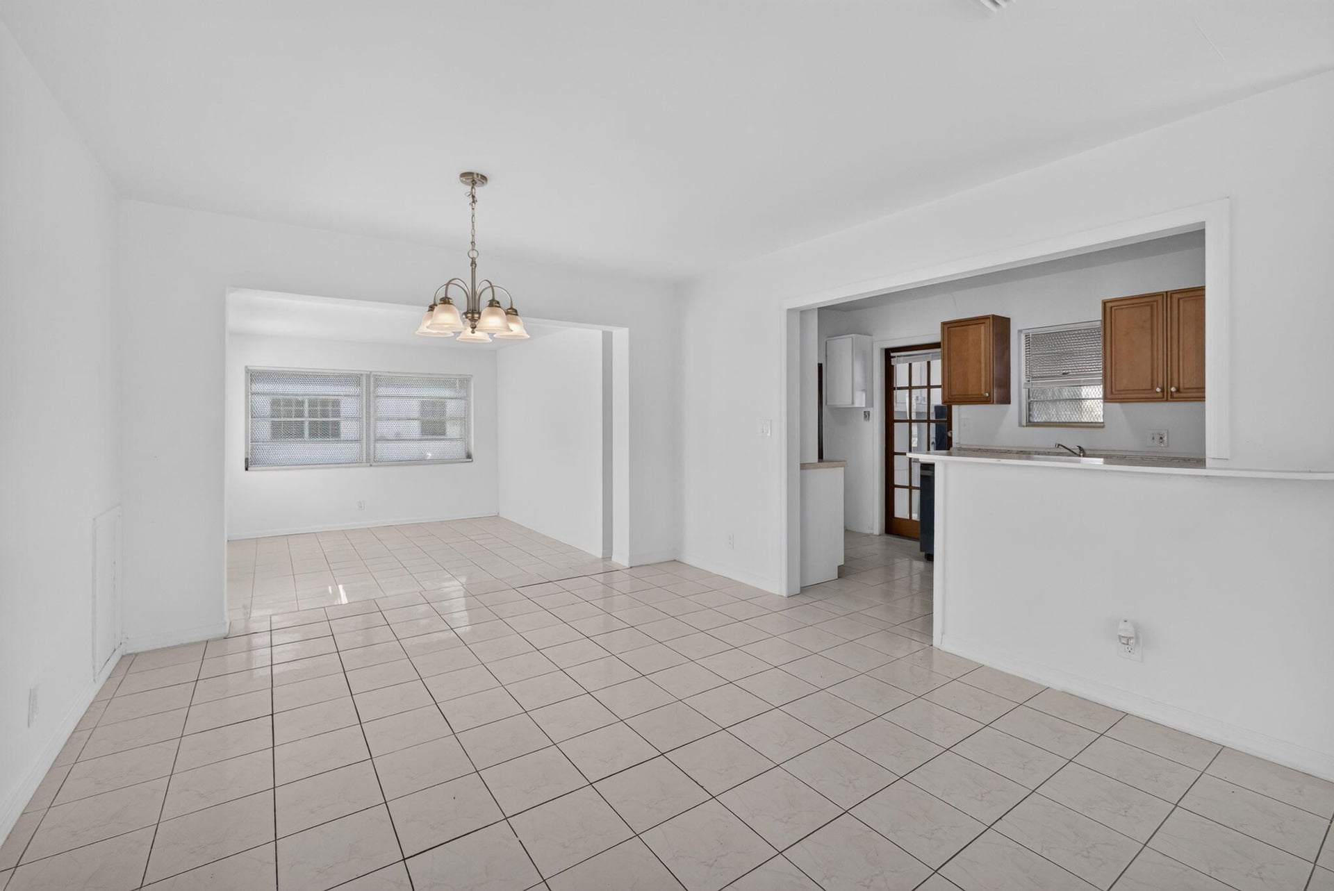  Residence photo 10